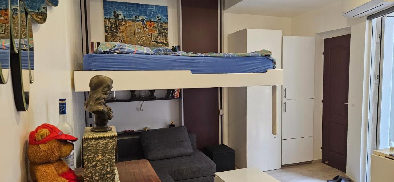 Studio 22M2 A Ivry/Seine-A 200 Metres De Paris. Proche Metro 7 Eksteriør billede